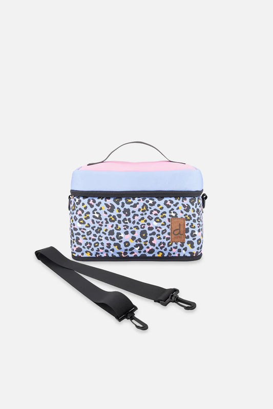 Side view of the leopard print insulated lunch box